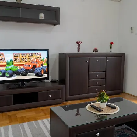 公寓 Center An 特雷比涅